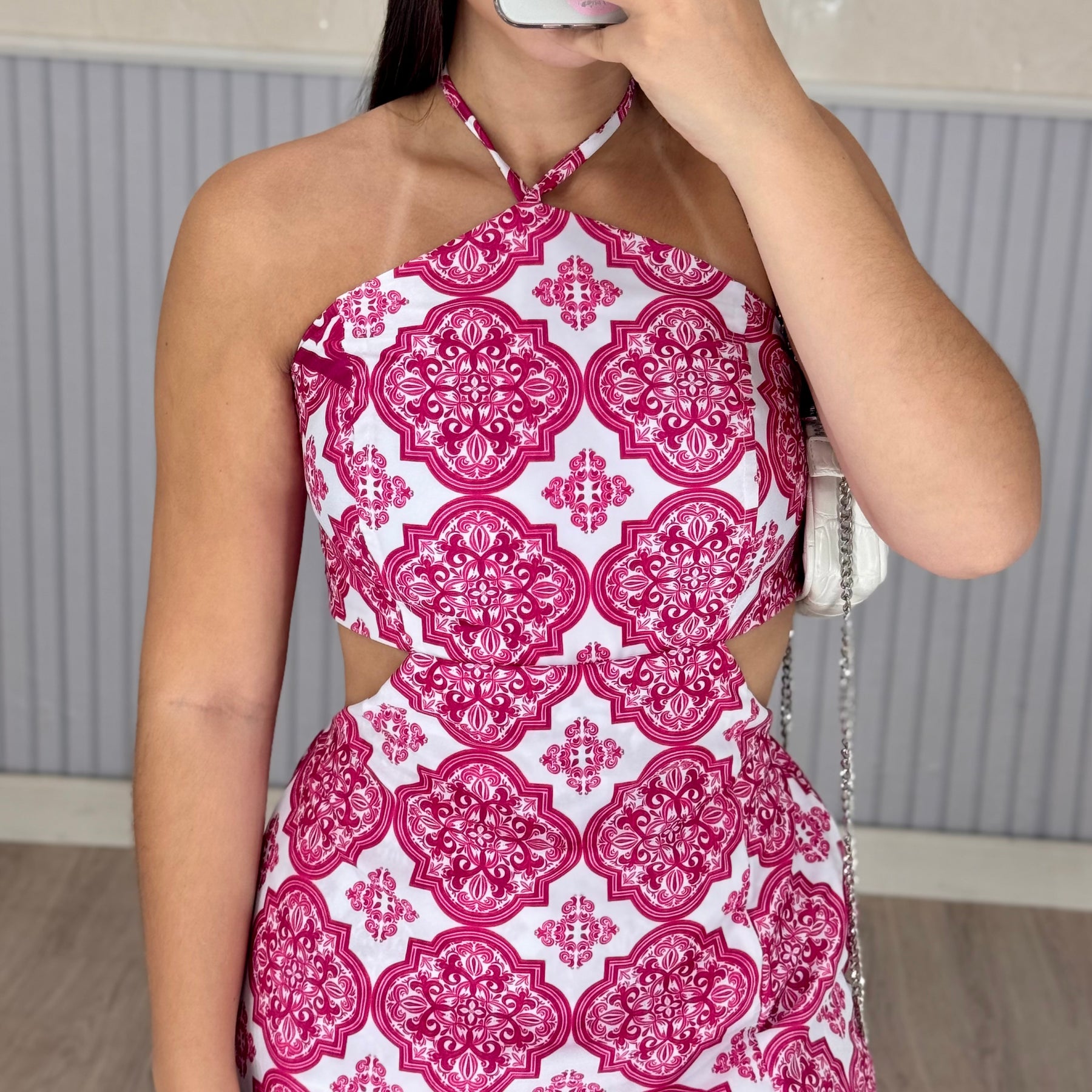 Macaquinho Com Aberturas Laterais e Fenda Melissa