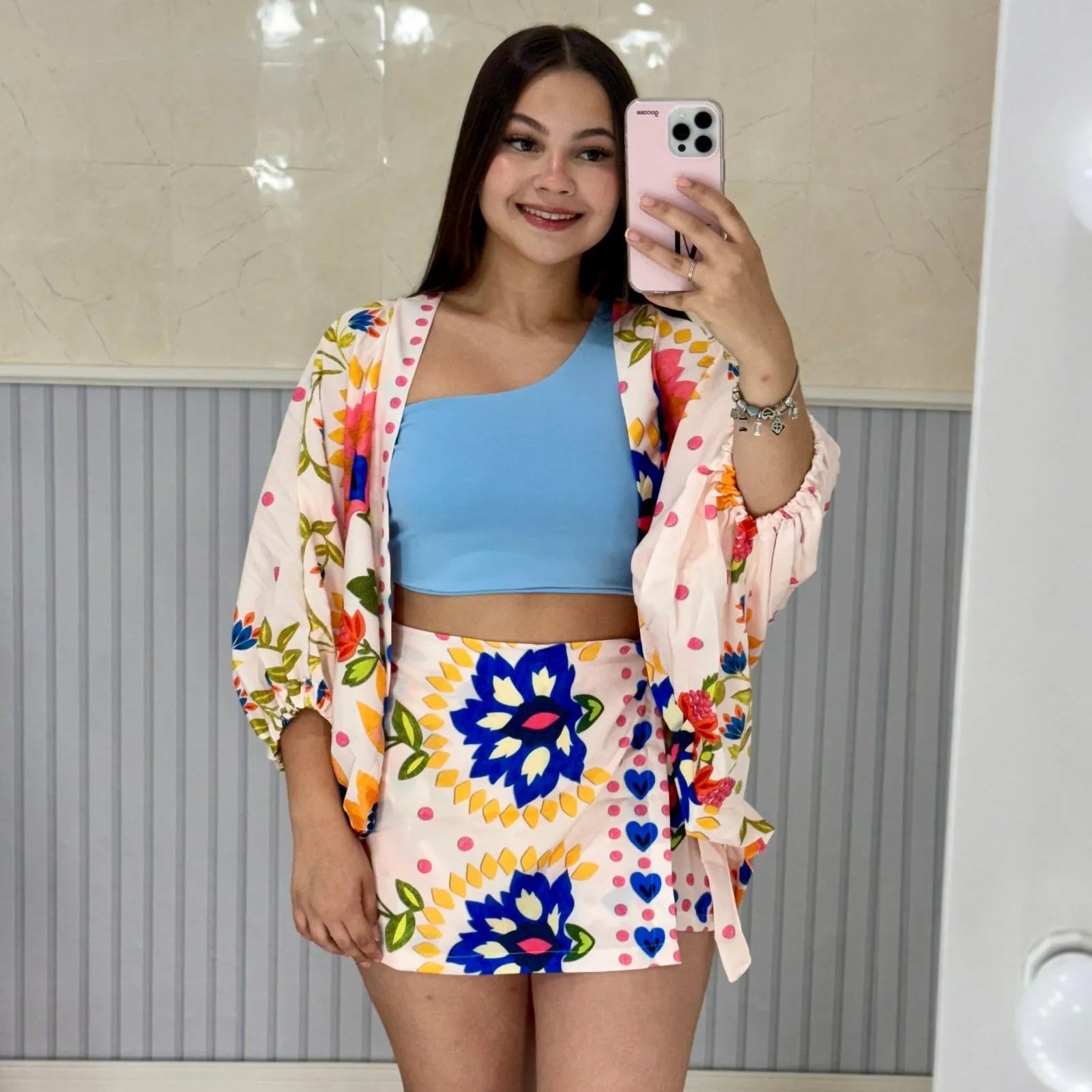 conjunto feminino, conjunto cropped e saia, conjunto cropped e kimono, conjunto para festa, conjunto de verão feminino, conjunto casual feminino