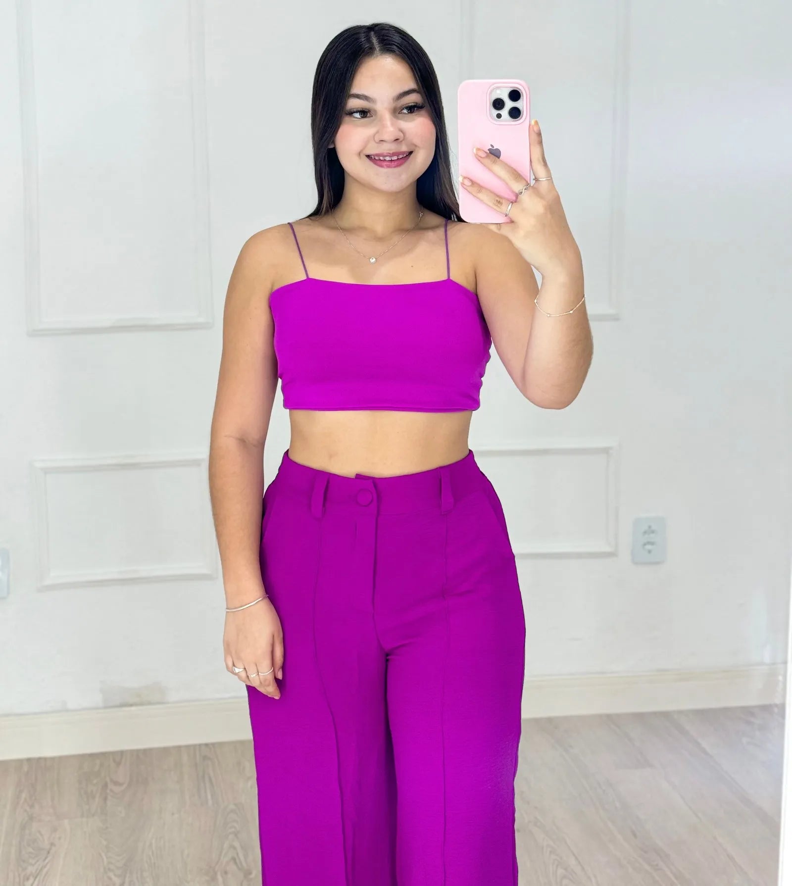 calça pantalona, calça pantalona feminina, calça pantalona jeans, calça pantalona de alfaiataria, calça pantalona cintura alta, calça pantalona social, calça pantalona estampada, calça pantalona de linho, calça pantalona preta, calça pantalona elegante