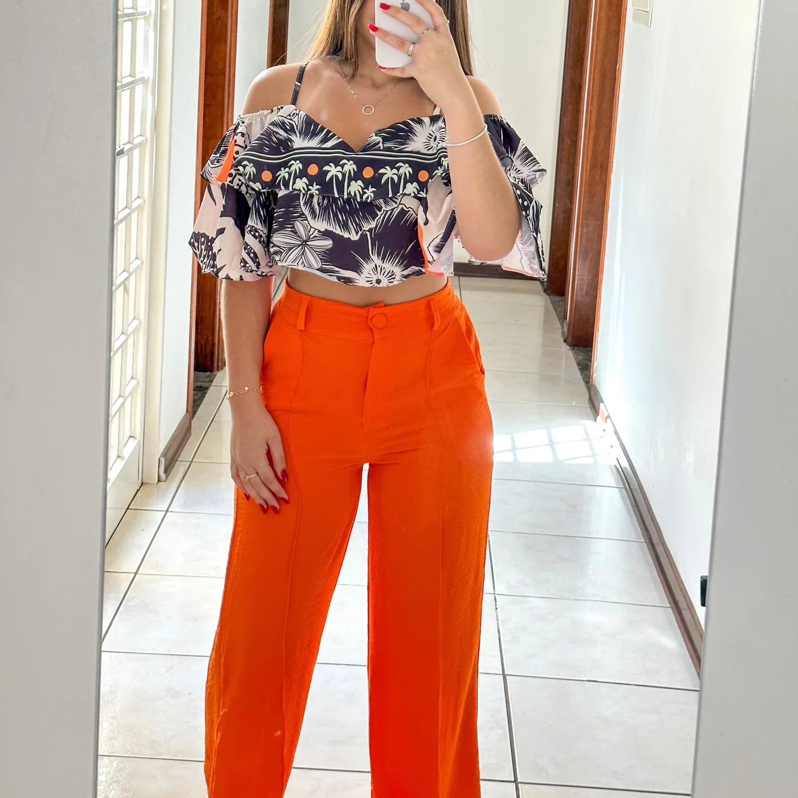 calça pantalona, calça pantalona feminina, calça pantalona jeans, calça pantalona de alfaiataria, calça pantalona cintura alta, calça pantalona social, calça pantalona estampada, calça pantalona de linho, calça pantalona preta, calça pantalona elegante