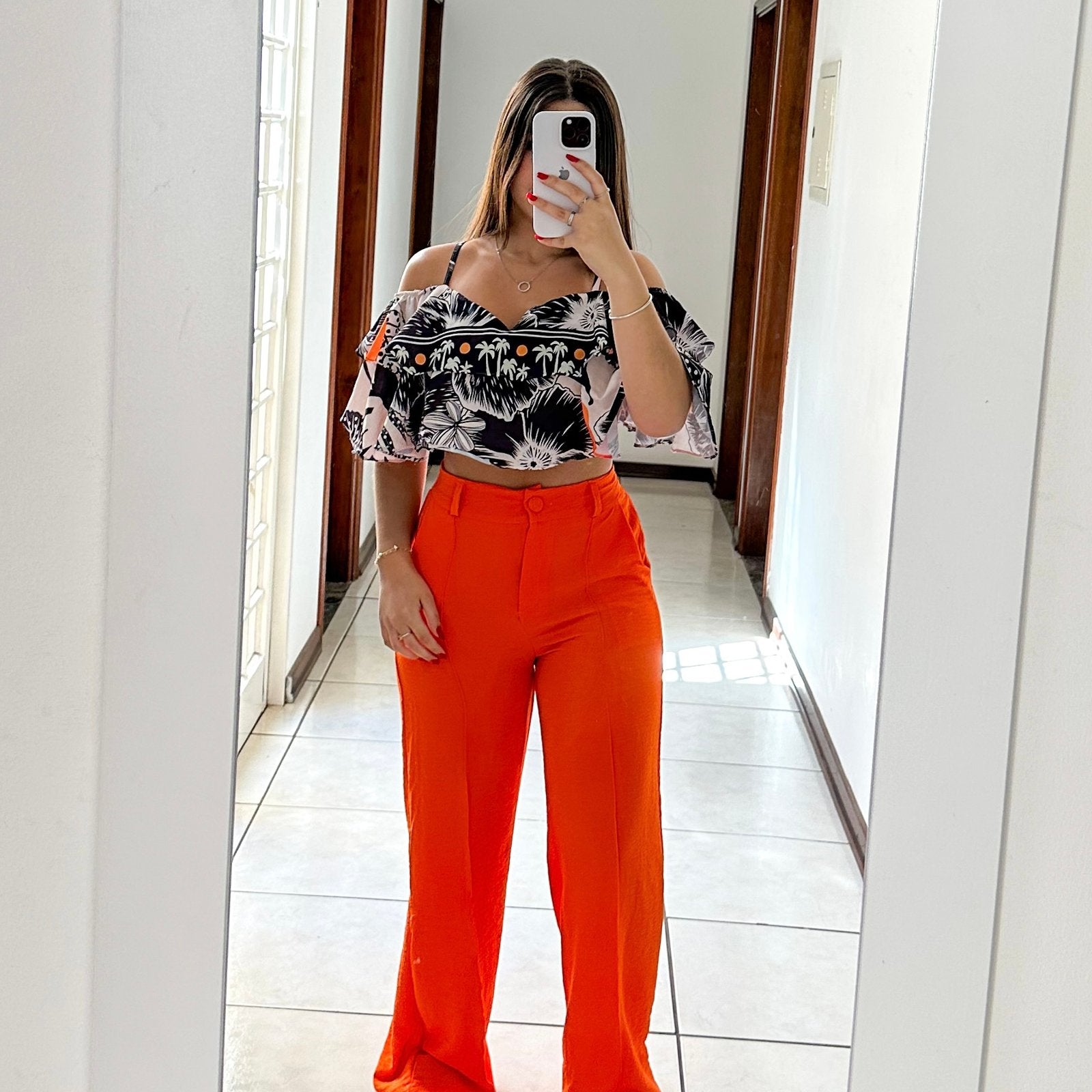 calça pantalona, calça pantalona feminina, calça pantalona jeans, calça pantalona de alfaiataria, calça pantalona cintura alta, calça pantalona social, calça pantalona estampada, calça pantalona de linho, calça pantalona preta, calça pantalona elegante