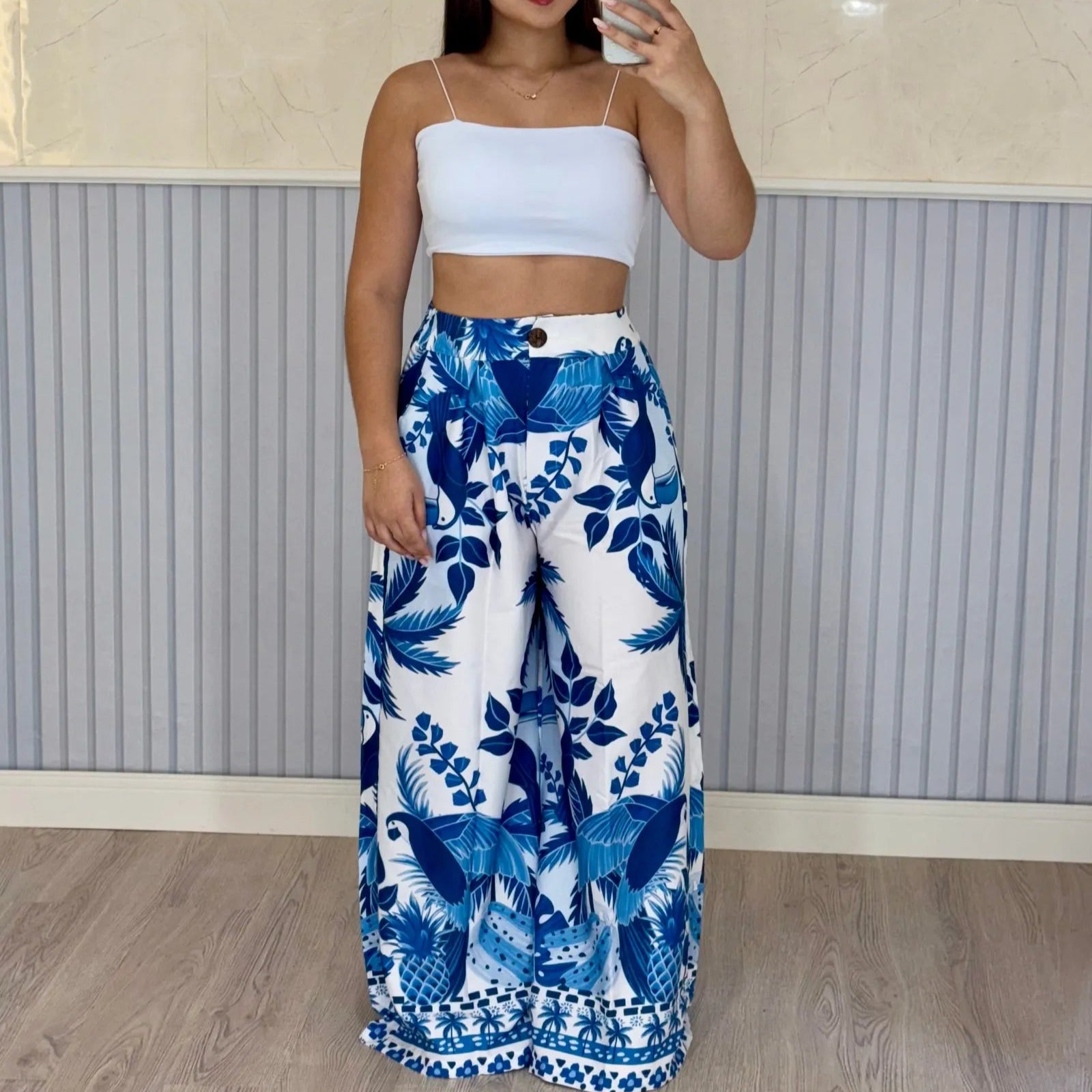calça pantalona, calça pantalona feminina, calça pantalona jeans, calça pantalona de alfaiataria, calça pantalona cintura alta, calça pantalona social, calça pantalona estampada, calça pantalona de linho, calça pantalona preta, calça pantalona elegante