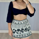 cropped feminino, cropped canelado, cropped manga longa, cropped de alça, cropped justo, cropped ombro a ombro, cropped com bojo, cropped frente única